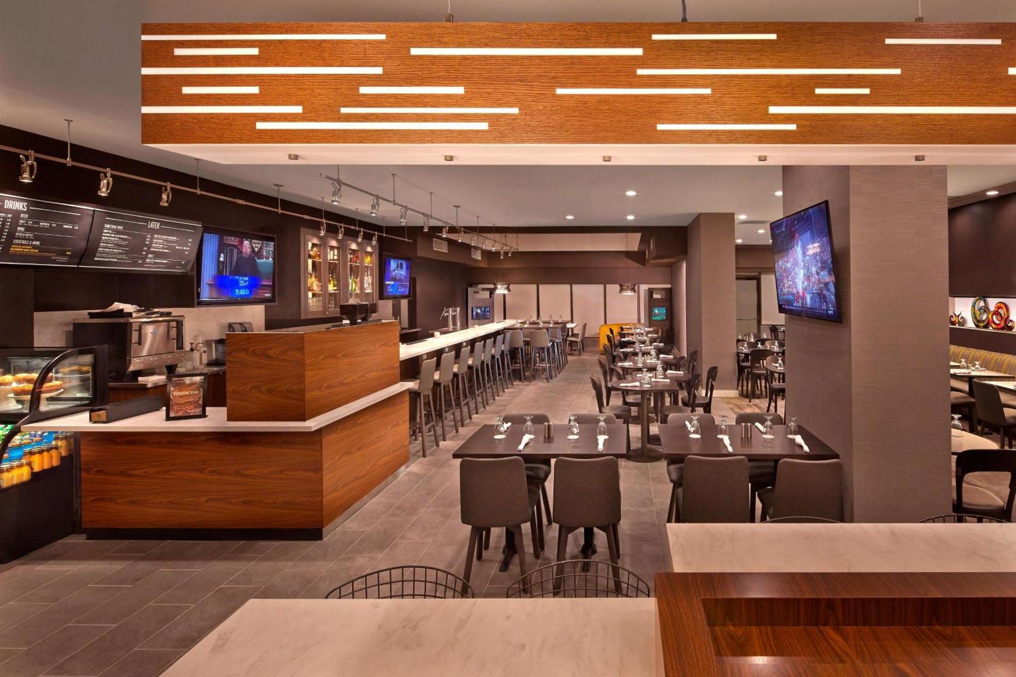 Courtyard By Marriott Philadelphia City Avenue Εξωτερικό φωτογραφία